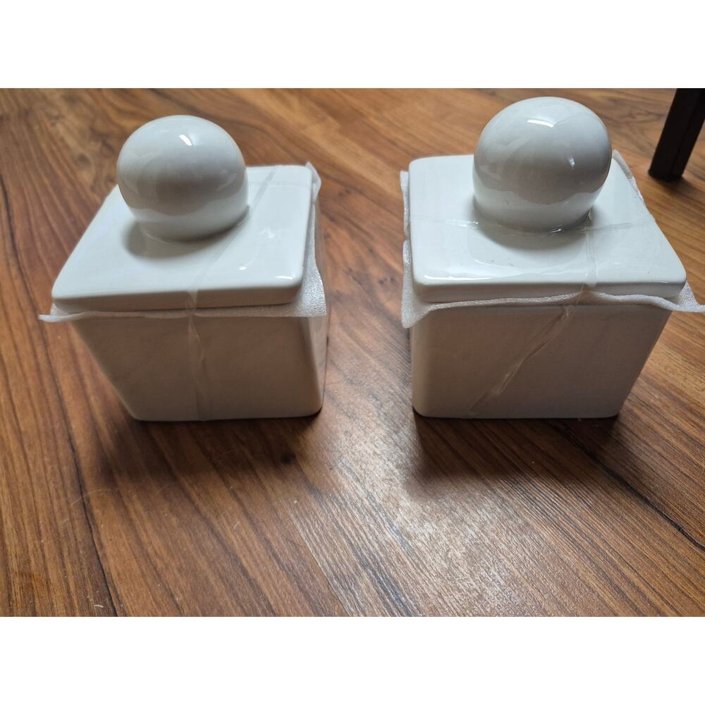 2 Decorative Cannisters Cream - Bullseye's Playground™ s2 - Picture 5 of 5